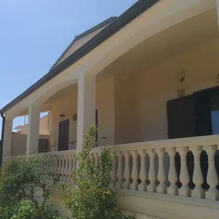 Apartment La Casa Dei Girasoli Marzamemi